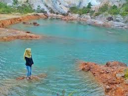 Majority of the people in muadzam shah are students. Tasik Kuari Biru Cantik Namun Dalam Bahaya Libur