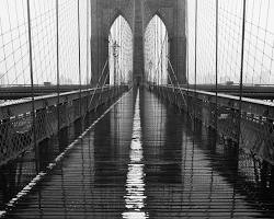 Image of Brooklyn Bridge in the rain