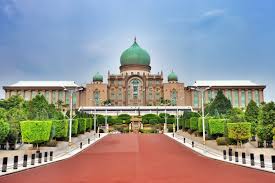 Ia menjabat sebagai perdana menteri ketika revolusi nasional indonesia sedang berlangsung. Beza Presiden Dan Perdana Menteri Klxpress