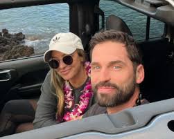 Marshall Glaze Archives