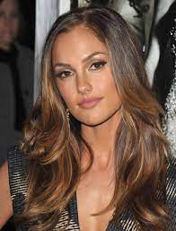 To get minka kelly's hairstyle, mist damp hair with texturizing spray and part in the center.2. Pin By Paolo Post On Mirror Mirror On The Wall Minka Kelly Hair Light Brown Hair Hair Color Light Brown