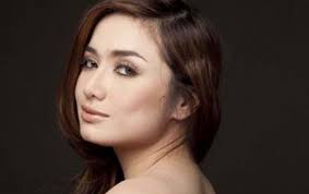 8 Early 2000's Novelty Acts: Where Are They Now?