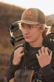 Lyle Mccormick's Instagram, Twitter & Facebook