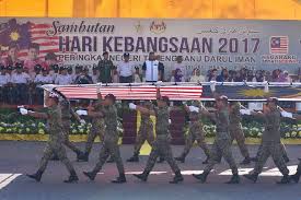 Let's roll up our sleeves for a better future! Yang Dipertuan Muda Terengganu Sampaikan Hadiah Wilayah Berita Harian