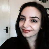 Simone Scarlett Pearson (simonescarlettp)