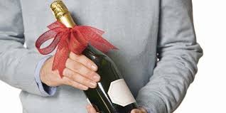 Whether the engagement party will be big or small, etiquette experts generally agree that individuals should. This Is The Right Kind Of Gift To Bring To An Engagement Party Huffpost Life