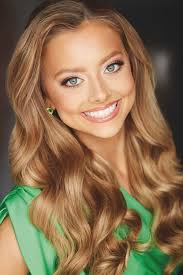 Lakesha Tolbert's Instagram, Twitter & Facebook