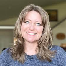 A crash just happened pulling out of this fruit stand and I've even been  almost hit going by there at times