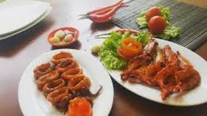 Nasi padang rasanya enak dan sedap. Rekomendasi Tempat Kuliner Di Solok Yang Memiliki Menu Enak Trip Jalan Jalan
