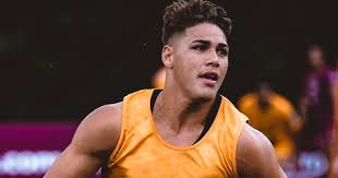 Warriors wunderkind reece walsh has declared himself a bona fide australian who wants to play for queensland despite the advances of kiwis coach michael maguire. Vodafone Warriors Snare One Of Game S Hottest Prospects Warriors