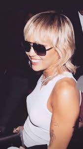 Pin By Amy Sandler On Miley Cyrus In 2020 Miley Cyrus Long Hair Miley Cyrus Hair Modern Mullet Haircut
