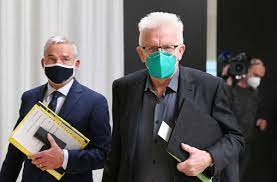Vor kurzem wurde er jedoch ohne maske am berliner flughafen tegel. Winfried Kretschmann Gruner Landeschef Will Sich Nicht Auf Koalitionspartner Nach Wahl Festlegen Politik Stuttgarter Zeitung
