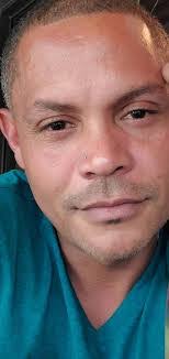 Victoria Thrasher's Instagram, Twitter & Facebook