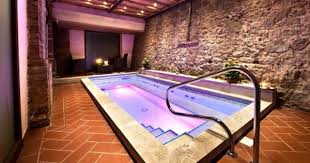 تصاميم حمامات سباحة داخلية للفيلات و المنازل الكبيرة ست البيت كل ما يخص حواء House Corner Bathtub Bathtub