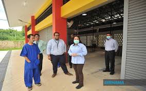 Kota kinabalu is the capital of the state of sabah located on the island of borneo , this malaysian city is a growing resort destination due to its proximity to tropical islands, lush rainforests and mount kinabalu. Bernama Pesakit Kuarantin Di Rumah Dipindah Ke Pusat Giat Mara Kg Rancha Rancha