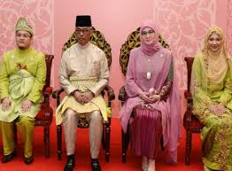 Nak playlist lagu kahwin untuk majlis yang tak dapat dilupakan? Tengku Abdullah Hadiri Majlis Kahwin Anak Lelaki Mb Pahang