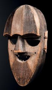 225 000 Masque Boa Bois A Bichromie D Origine Republique Democratique Du Congo Dim 32 5 Cm Provenance Collecte Par Arthur Joseph Fragnant En 1 Heykel