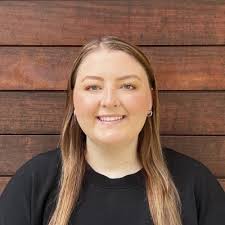 I did it!! My time at the University of Florida has finally come to a close  and I am so grateful. Grateful for the memories, fun times, lessons  learned, and everyone who