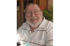 Carl Barrow's Instagram, Twitter & Facebook