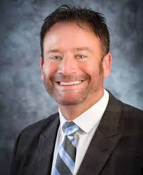 Aaron Maust's Instagram, Twitter & Facebook