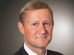 May '92G Becomes CEO of John Deere