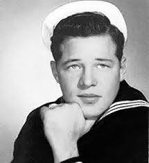 Daniel Eddy's Instagram, Twitter & Facebook