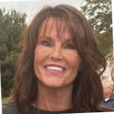 Arlene Vail's Instagram, Twitter & Facebook