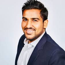 Amit Malik's Instagram, Twitter & Facebook