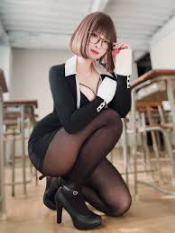 タイトスカートのエロ画像・動画 97件 | Twitterエロ垢画像検索くん