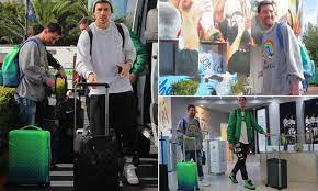 Ţinuta lui Messi a devenit virală după ce s-a aflat cât costă hainele şi bagajele