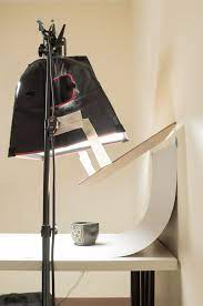 How To Photograph Ceramics And 3 Dimensional Products With One Light Cardboard Posit Photography Lighting Setup Studio Photography Lighting Light Photography