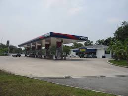 Petron Taman Cahaya Masai
