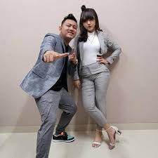 Baca juga ya gaes : Denny Caknan Happy Asmara