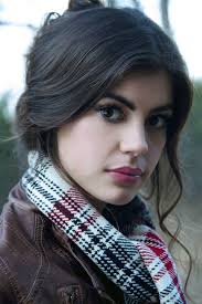 Kaity Licina's Hands