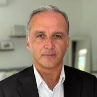 40+ perfiles de «Robles G»