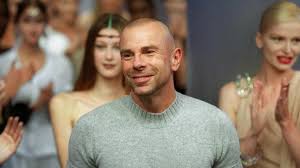 Mugler was born in strasbourg, france. Eln8bzy6qypqrm