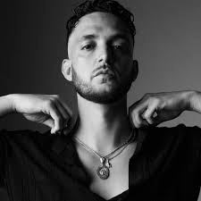 Who wrote “Para Mi” by C. Tangana?