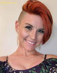 Undercut Bei Frauen 9 Frisuren Stil Haar Kurze Und Lange Frisuren Styling Kurzes Haar Frisuren Langhaar Kurz Geschnittene Frisuren