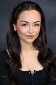 Beatriz Ochoa's Instagram, Twitter & Facebook