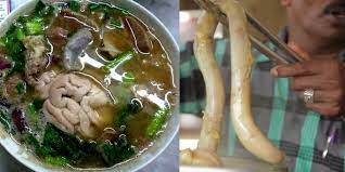 Fancier versions will have fried chicken (ayam goreng) or chicken rendang on the side. Weirdly Unique Must Try Food And Delicacies In Klang Valley