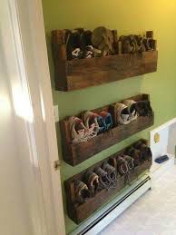 30 Shoe Storage Ideas For Small Spaces Diy Pallet Furniture Diy Shoe Storage Home Diy