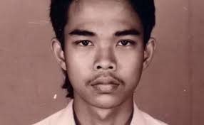 Abdul somad muda menuntaskan pendidikan dasarnya dari sd al washliyah pada tahun 1990. Ustaz Abdul Somad Unggah Foto Lawas Netizen Sebut Dilan 1993