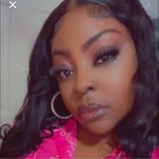 Where can a bigger gal find cute boutique clothing in Benton, Arkansas?