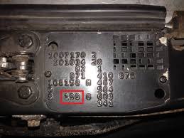 Mercedes W201 190e 2 5l 16 Valve Paint Code Location Mercedes Sedan Valve