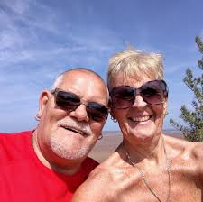 Artist shares cow painting and receives feedback