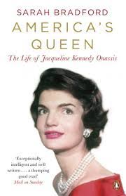 With the current us first lady due to meet queen elizabeth on june 13, what did former first ladies wear when meeting the british royals? America S Queen The Life Of Jacqueline Kennedy Onassis English Edition Ebook Bradford Sarah Amazon De Kindle Shop