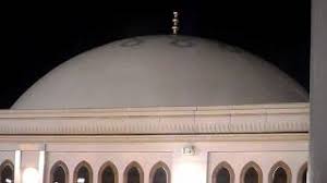 Masjid nabawi sungguh masjid yang sangat indah dan nyaman. Kubah Masjid Nabawi Bergerak Youtube