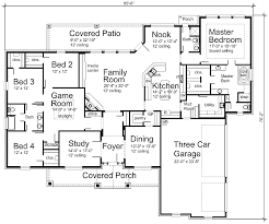 I Love This Floor Plan It Has Practically Everything I Want But I Might Extend The Back Left Side To Add 1 More Bat In 2020 House Plans Floor Plans Dream House Plans