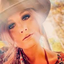 Sydney Pope's Instagram, Twitter & Facebook