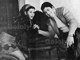 این اکنون عادی و رایج است اما از هر منظری که نگاه کنید، انسان در طول تاریخ به این شکل تک‌همسر نبوده که ما هستیم. Ù„Ù…Ø§Ø°Ø§ Ø§Ù†ÙØµÙ„ Ø¹Ù…Ø± Ø®ÙˆØ±Ø´ÙŠØ¯ Ø¹Ù† Ù…ÙŠØ±ÙØª Ø£Ù…ÙŠÙ†